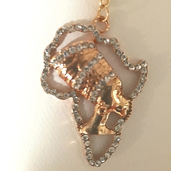 Silver Egyptian Nefertiti Pendant Necklace w Crystal accents 20"-24" Chain. NEW - Picture 6 of 10